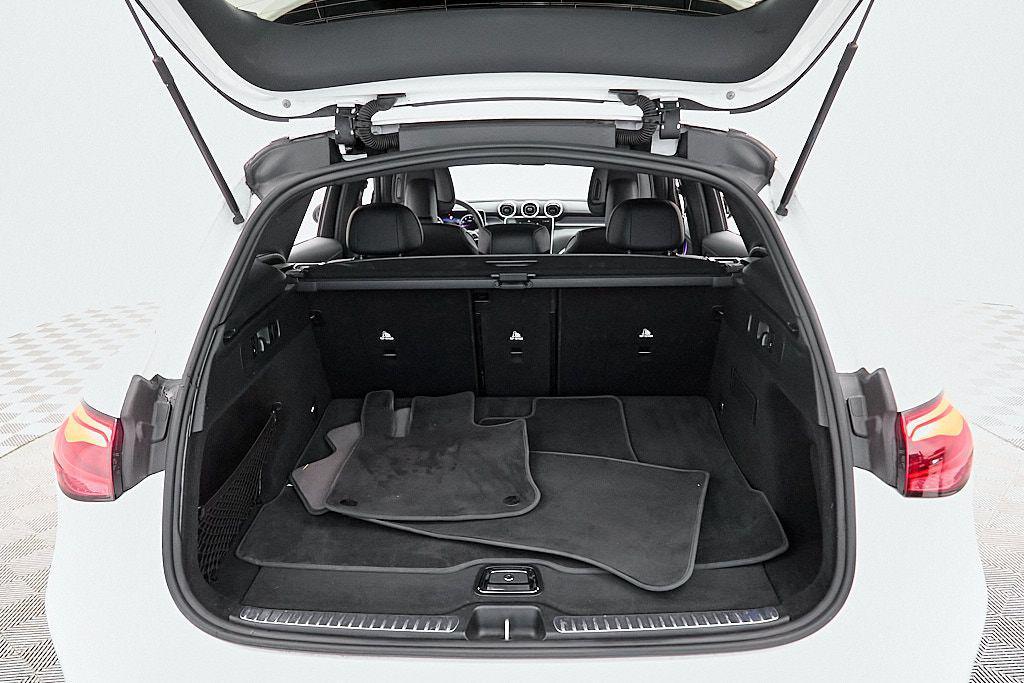 used 2024 Mercedes-Benz GLC 300 car, priced at $35,895