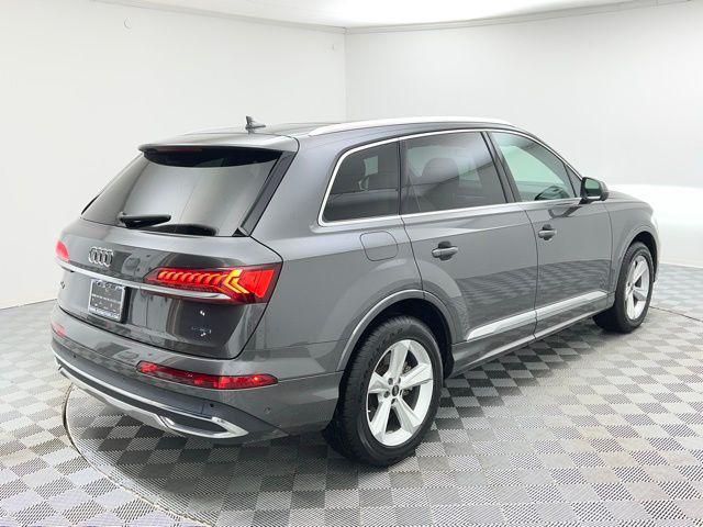 used 2024 Audi Q7 car, priced at $33,595