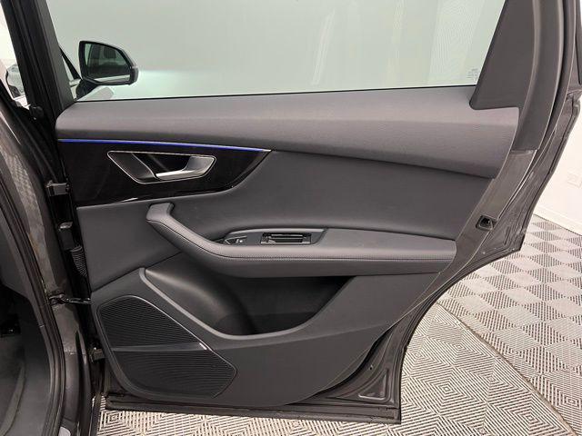 used 2024 Audi Q7 car, priced at $33,595