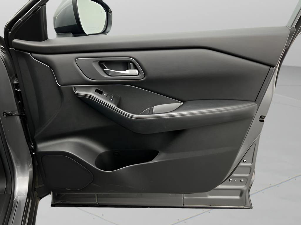 used 2024 Nissan Rogue car, priced at $19,995