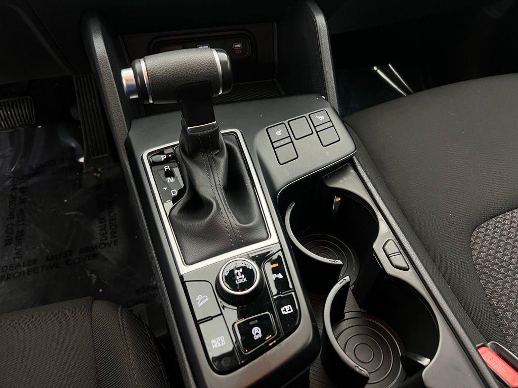 used 2024 Kia Sportage car, priced at $20,095