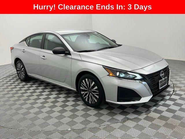 used 2024 Nissan Altima car, priced at $17,595