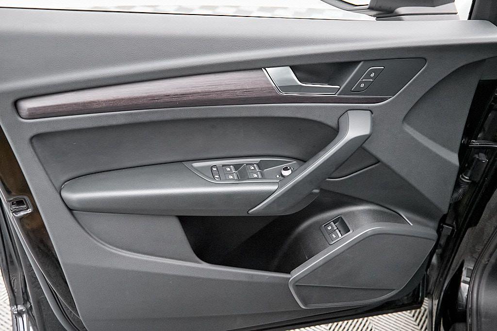 used 2022 Audi Q5 e car, priced at $27,895