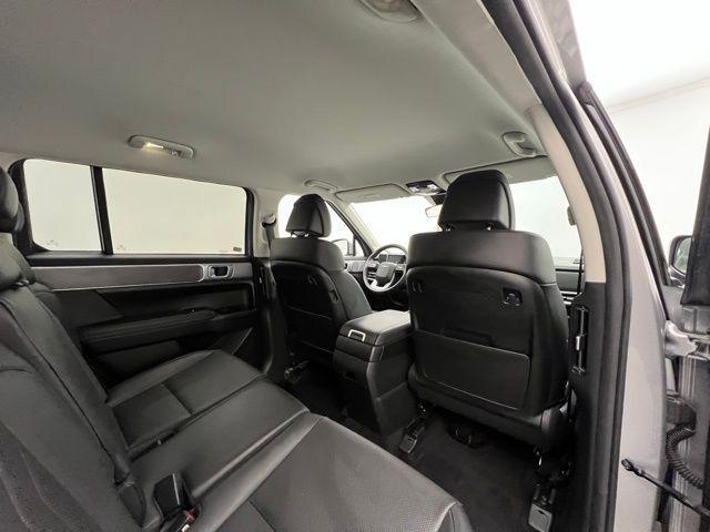 used 2024 Hyundai Santa Fe car, priced at $27,295