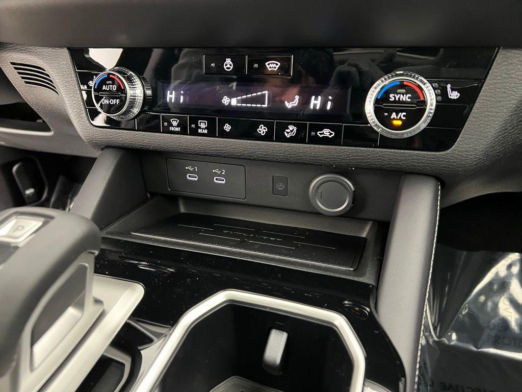 new 2026 Mitsubishi Outlander car, priced at $40,295