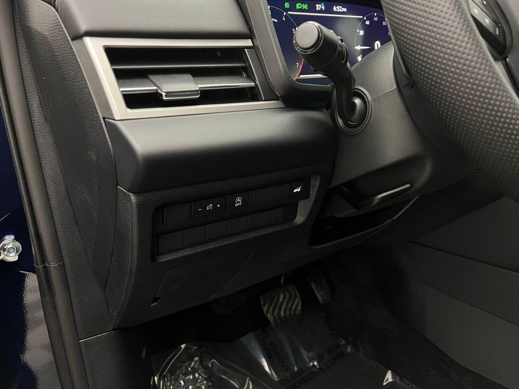 new 2026 Mitsubishi Outlander car, priced at $40,295