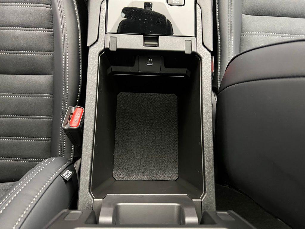 new 2026 Mitsubishi Outlander car, priced at $40,295