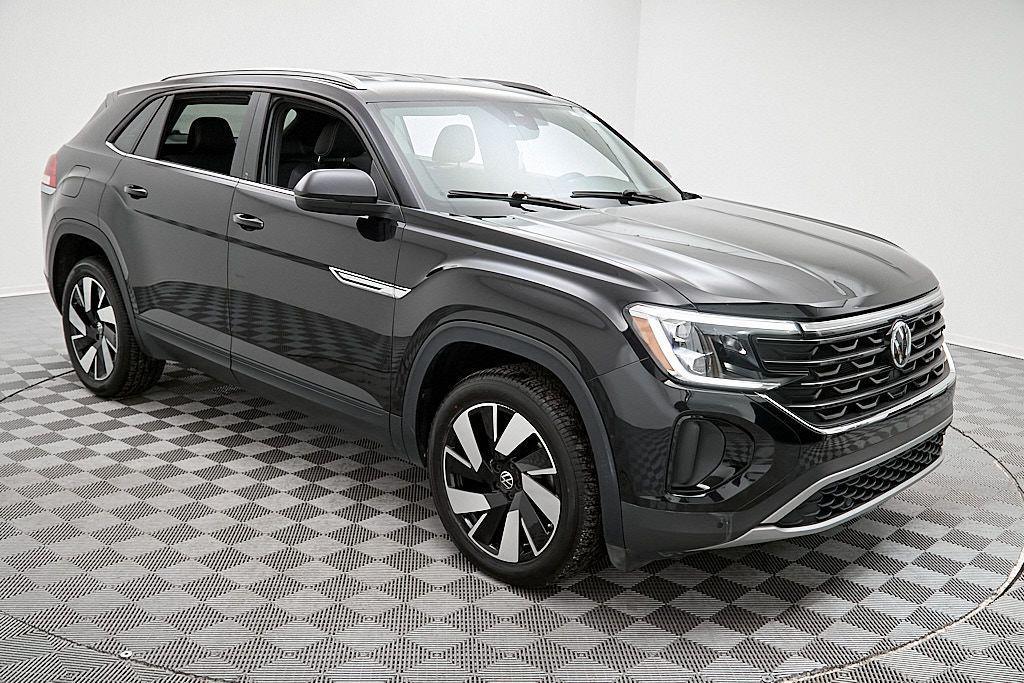 used 2025 Volkswagen Atlas Cross Sport car, priced at $30,985