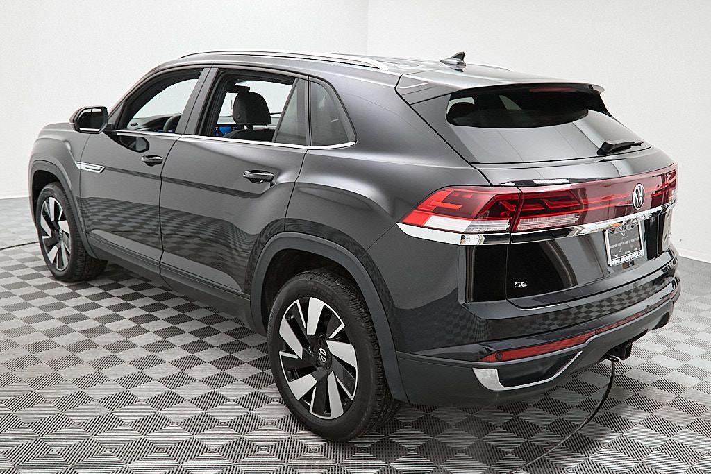 used 2025 Volkswagen Atlas Cross Sport car, priced at $30,985