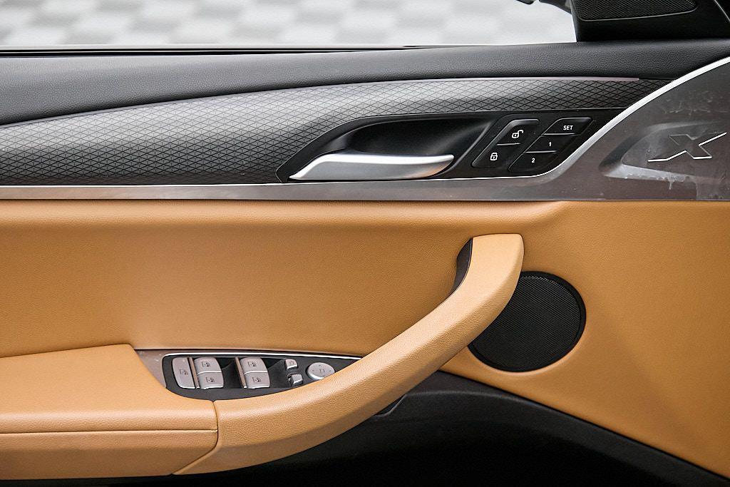 used 2023 BMW X4 car, priced at $42,985