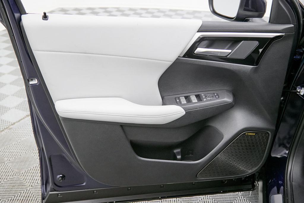 new 2026 Mitsubishi Outlander car, priced at $40,355