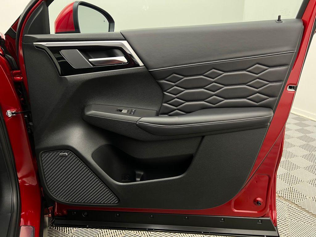 new 2026 Mitsubishi Outlander car, priced at $42,030