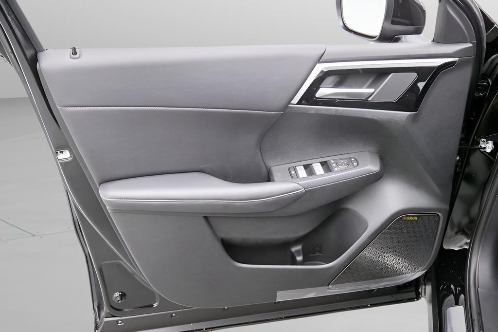 new 2026 Mitsubishi Outlander car, priced at $40,355