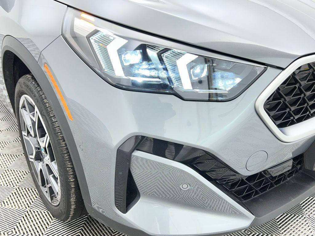 used 2025 BMW X2 car