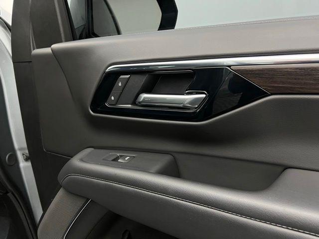 used 2025 Chevrolet Suburban car, priced at $63,708