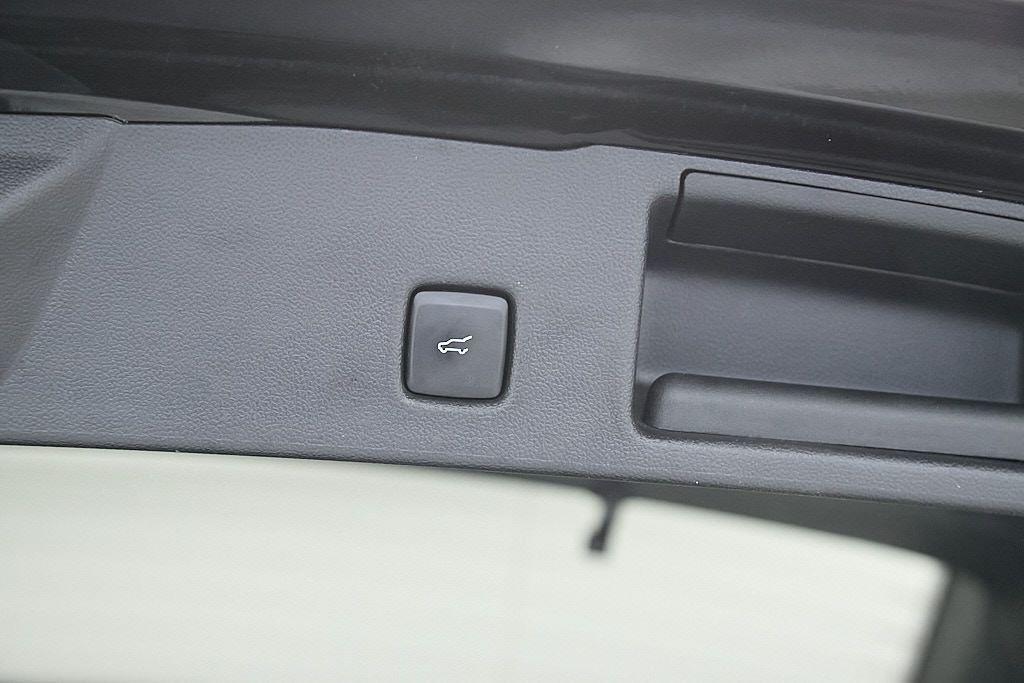 used 2024 Ford Escape car, priced at $18,495