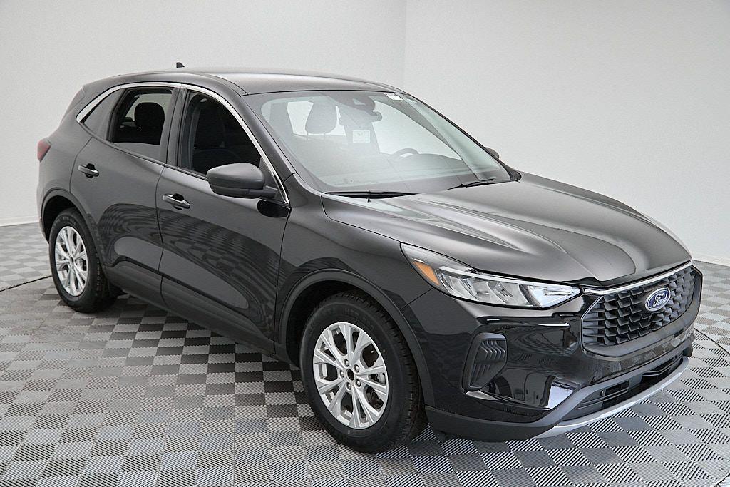 used 2024 Ford Escape car, priced at $18,495