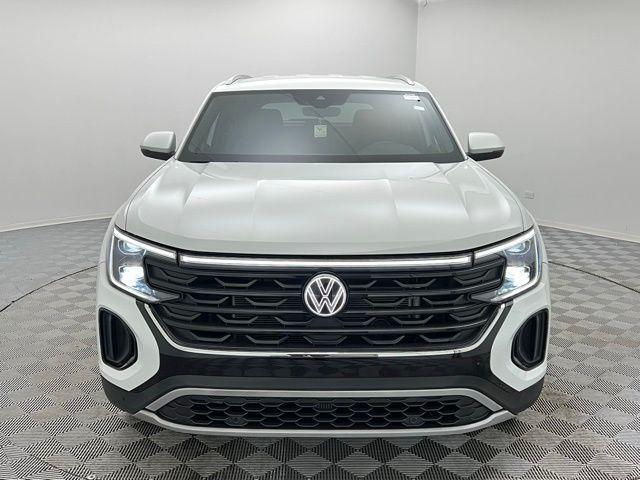 used 2025 Volkswagen Atlas Cross Sport car, priced at $29,985
