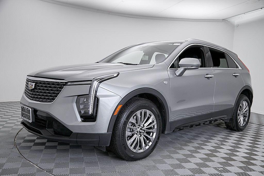 used 2024 Cadillac XT4 car, priced at $28,985