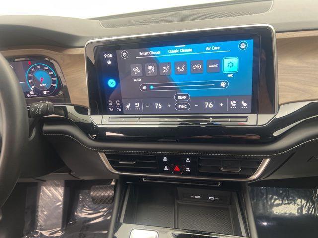 used 2024 Volkswagen Atlas car, priced at $26,645