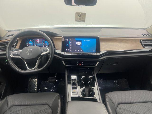 used 2024 Volkswagen Atlas car, priced at $26,645