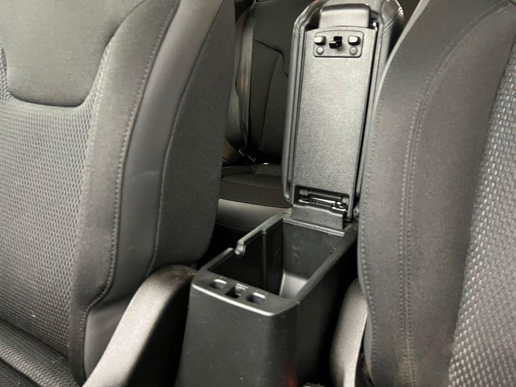 used 2018 Jeep Renegade car