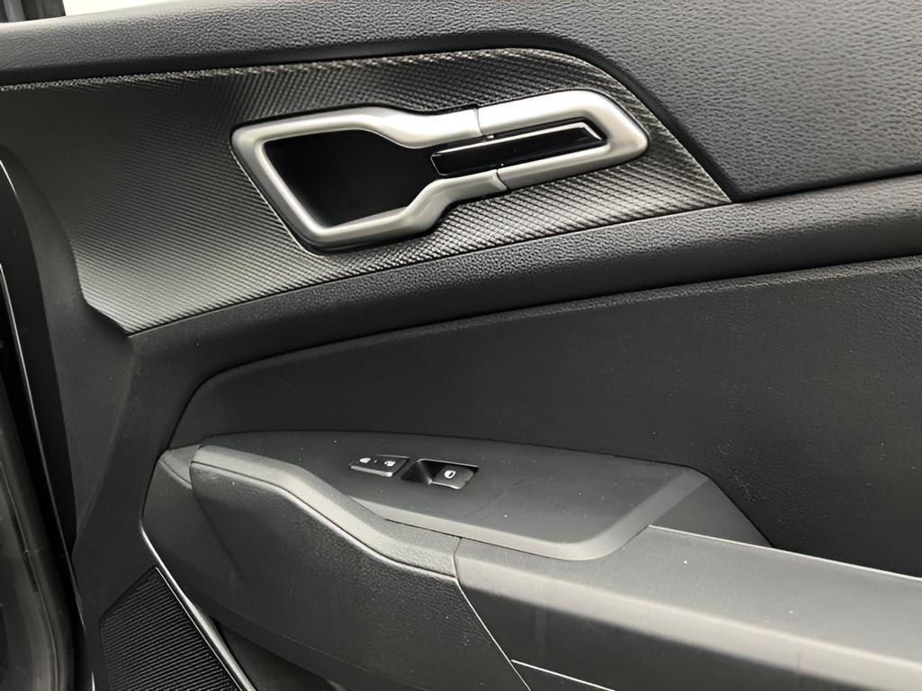 used 2024 Kia Sportage car, priced at $21,195