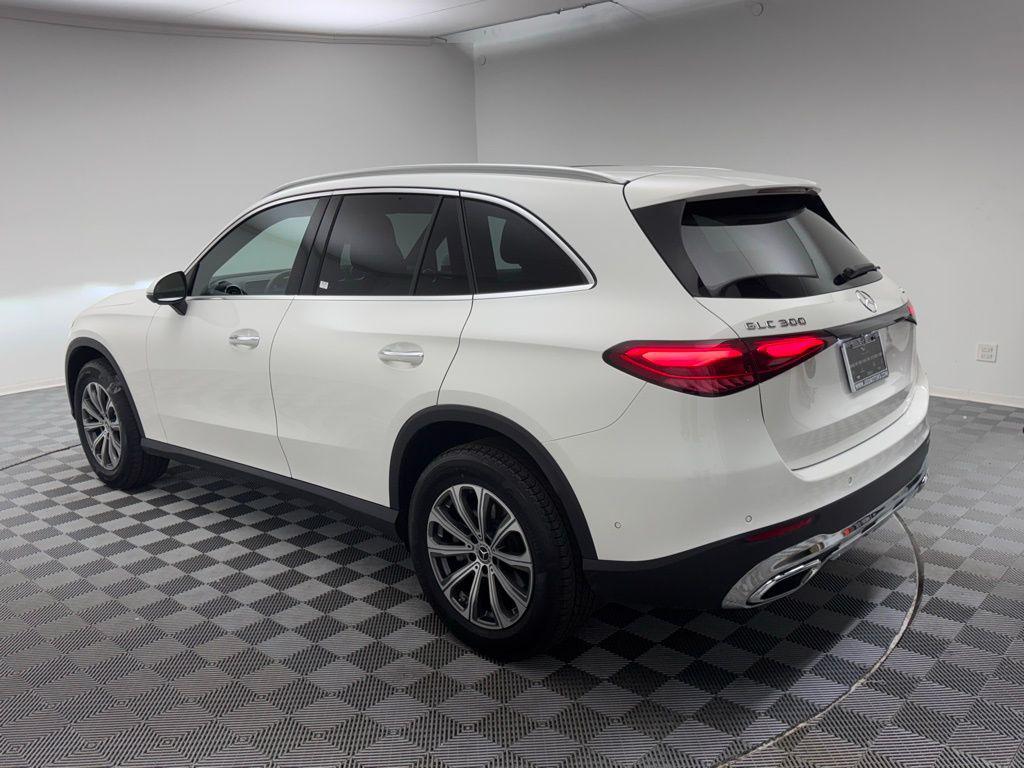 used 2024 Mercedes-Benz GLC 300 car, priced at $37,595