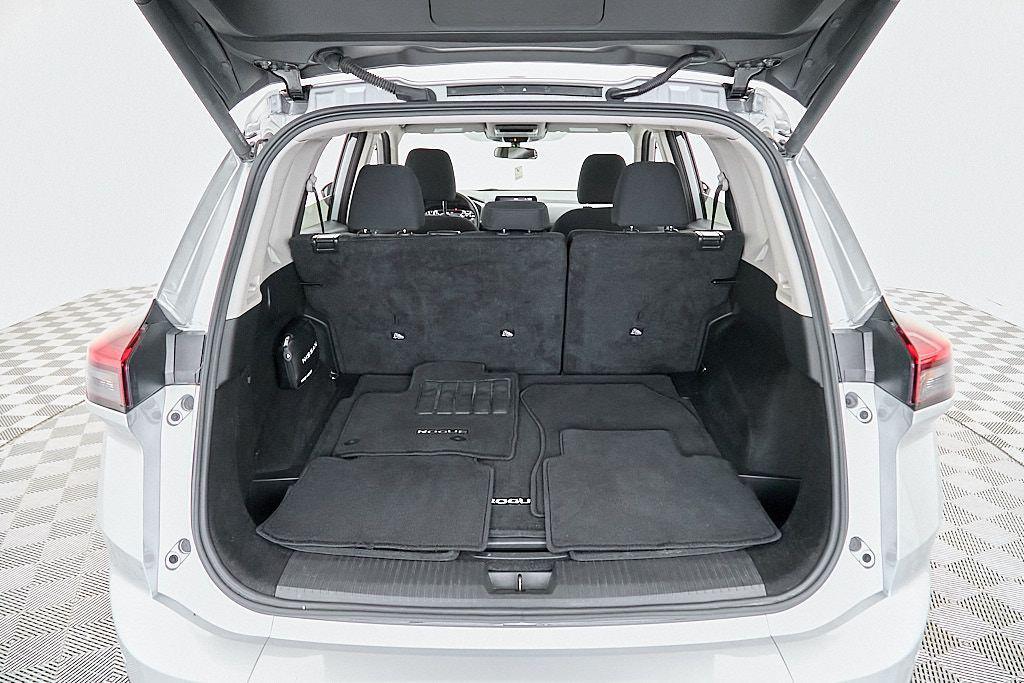 used 2024 Nissan Rogue car, priced at $19,985