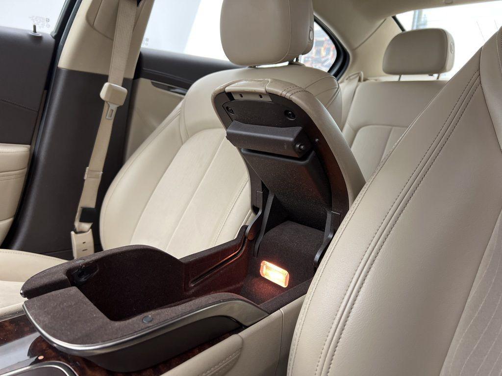 used 2014 Buick LaCrosse car