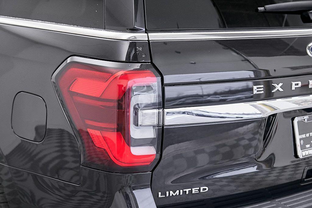 used 2023 Ford Expedition car, priced at $47,795