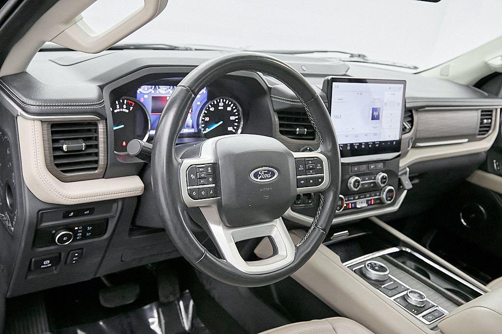 used 2023 Ford Expedition car, priced at $47,795