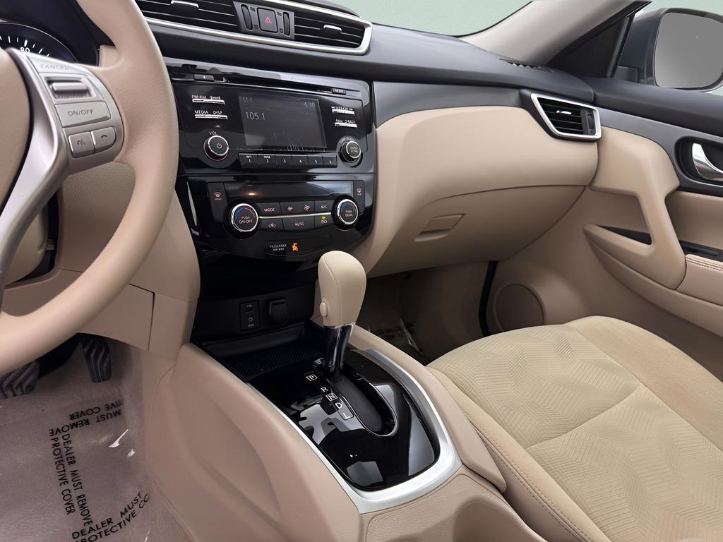 used 2015 Nissan Rogue car, priced at $10,895