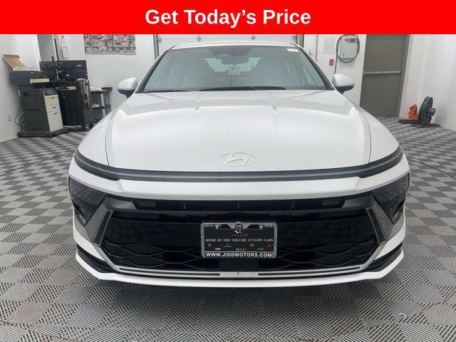 used 2025 Hyundai Sonata car, priced at $21,685