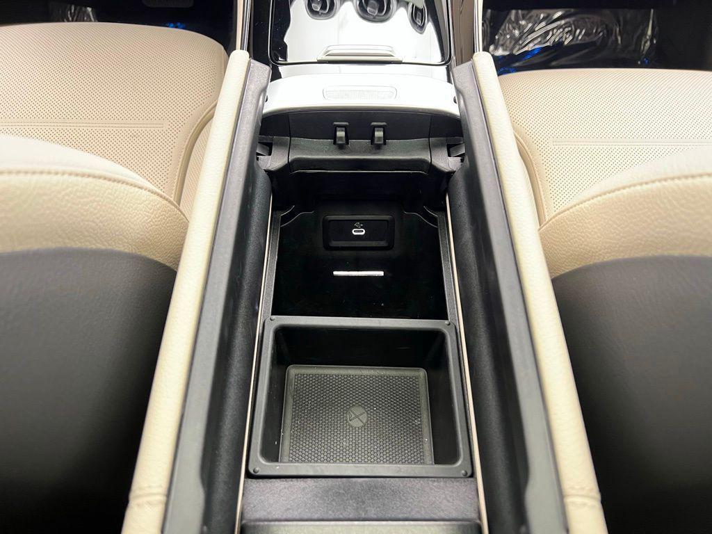 used 2026 Mercedes-Benz GLC 300 car, priced at $58,398