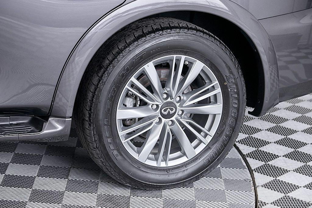 used 2024 INFINITI QX80 car, priced at $40,985