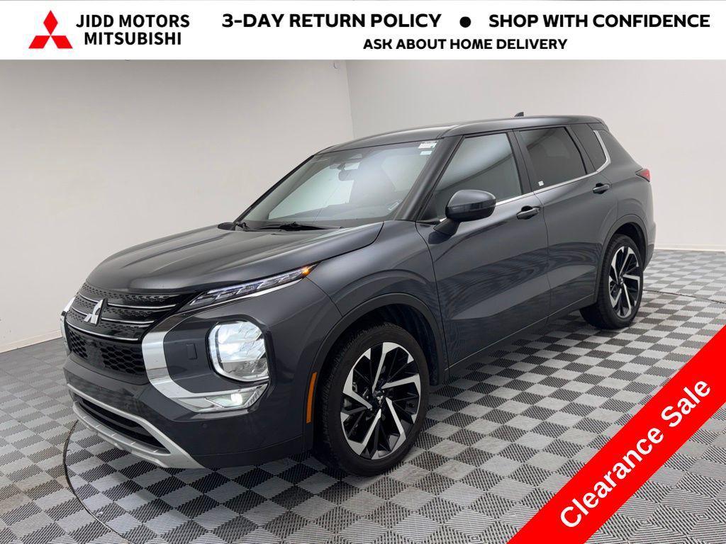 used 2024 Mitsubishi Outlander car, priced at $22,195