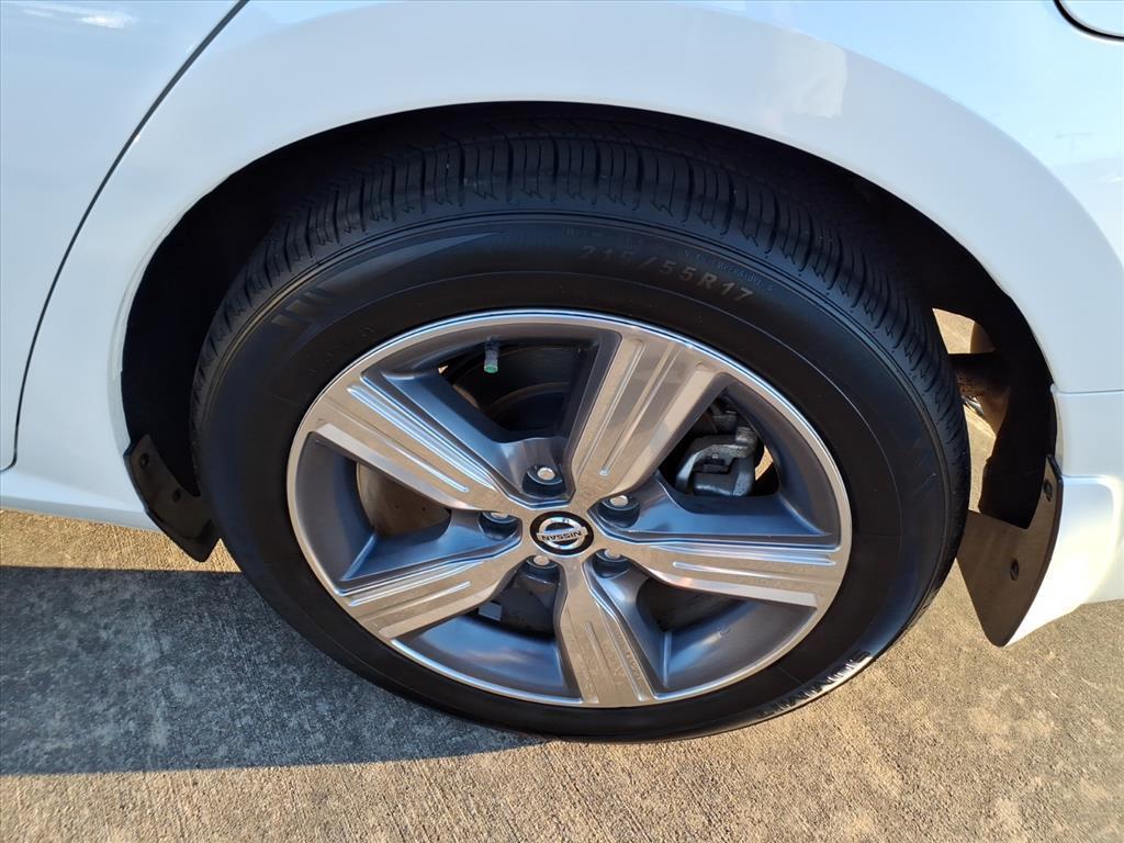 used 2022 Nissan Altima car, priced at $23,995