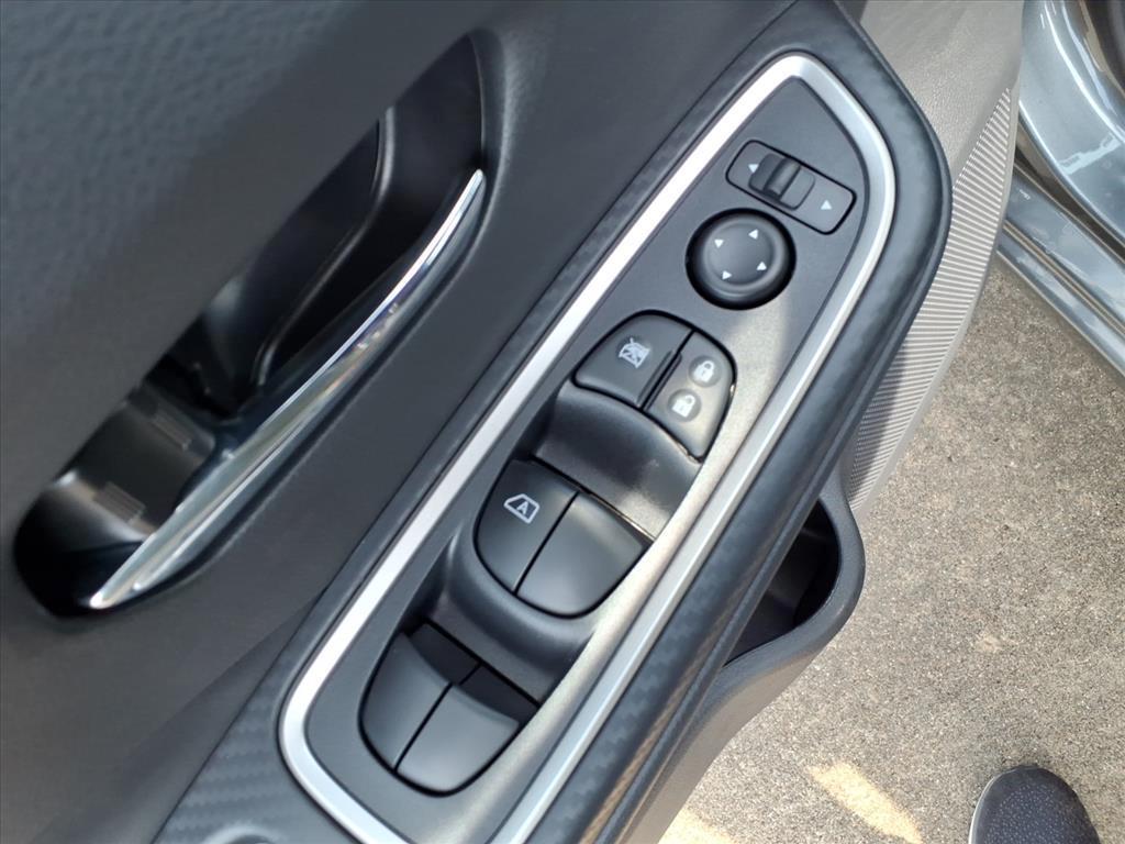 new 2025 Nissan Versa car, priced at $23,050