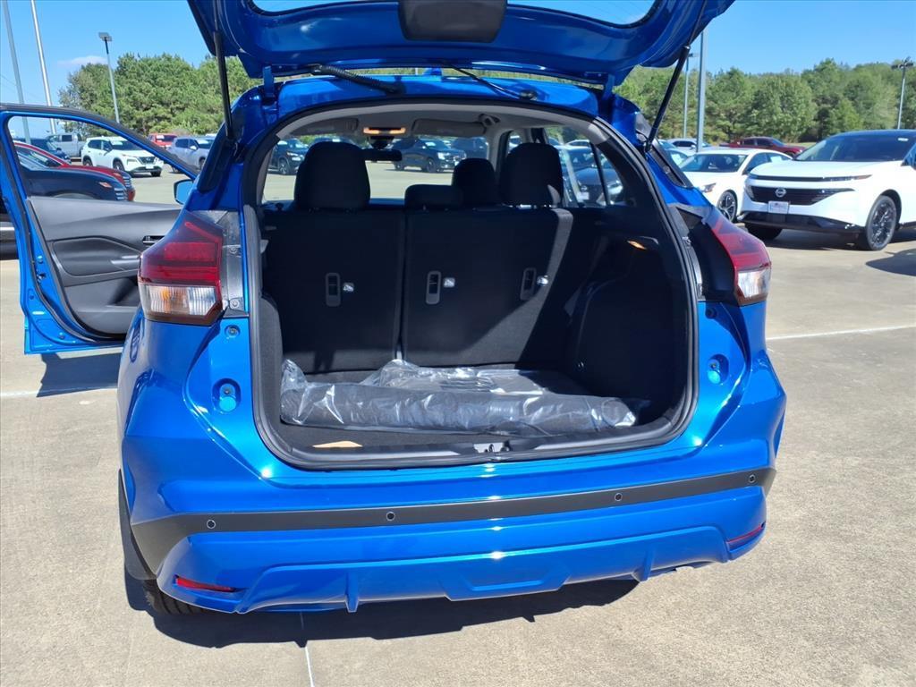 new 2025 Nissan Kicks Play car, priced at $23,865