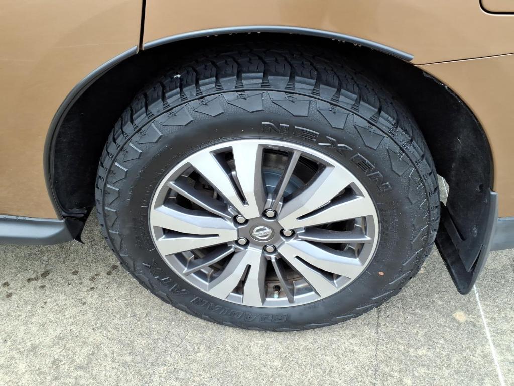 used 2017 Nissan Pathfinder car, priced at $14,995