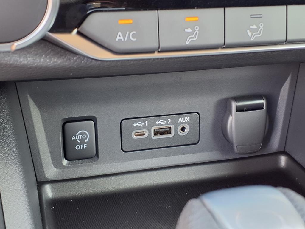 new 2025 Nissan Sentra car, priced at $23,251