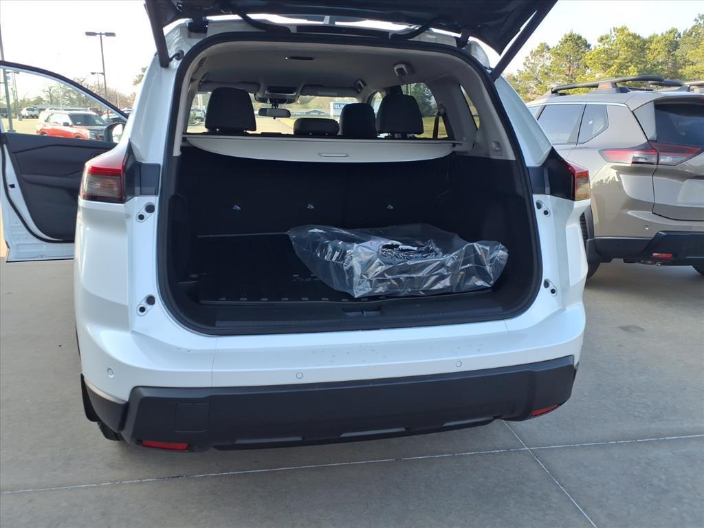 new 2026 Nissan Rogue car, priced at $35,385