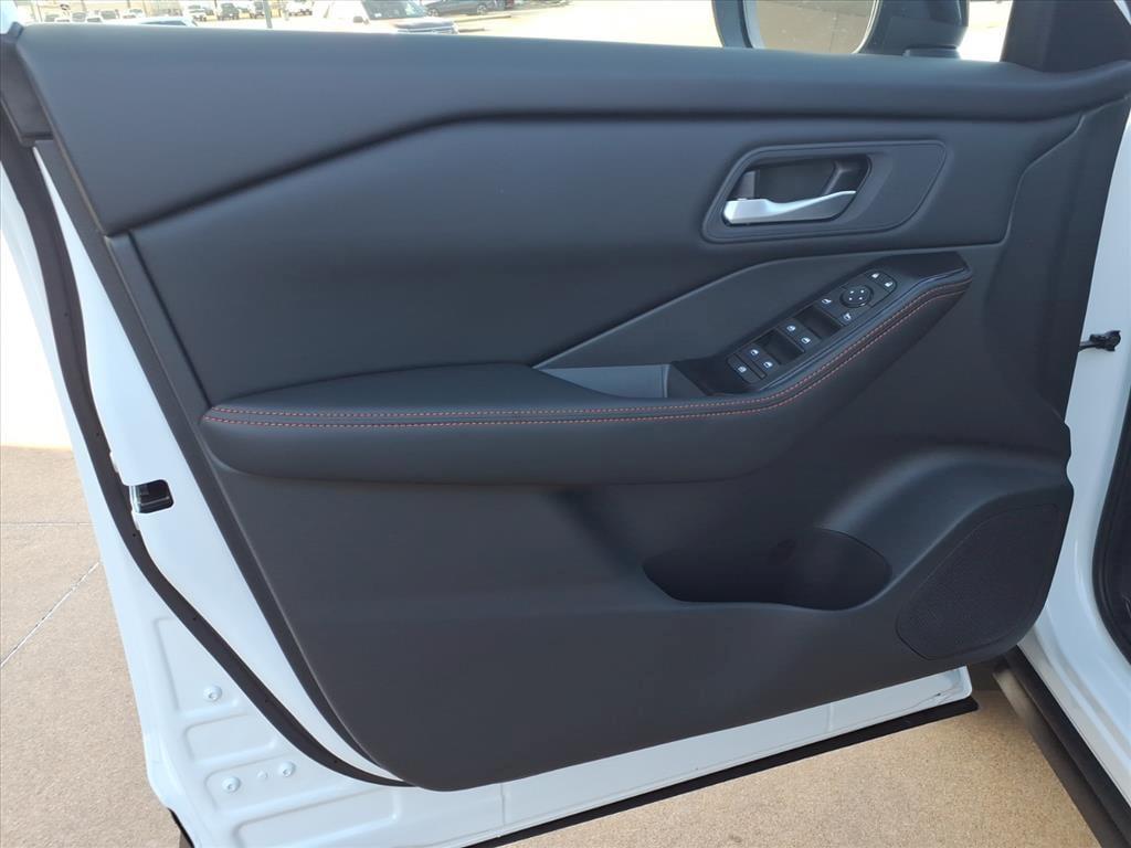 new 2026 Nissan Rogue car, priced at $35,385