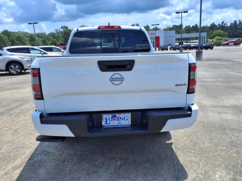 new 2025 Nissan Frontier car, priced at $40,968