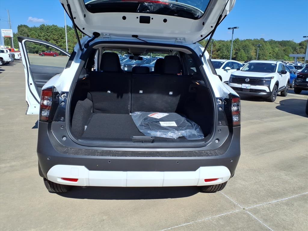 new 2026 Nissan Kicks car, priced at $26,217