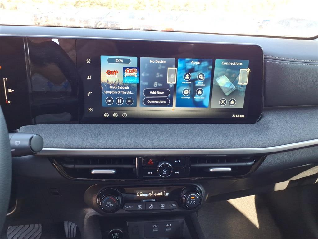 new 2026 Nissan Kicks car, priced at $26,217