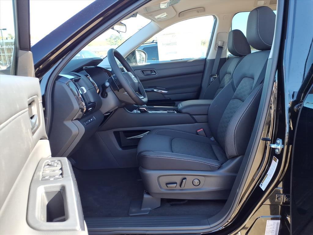 new 2026 Nissan Pathfinder car, priced at $42,055