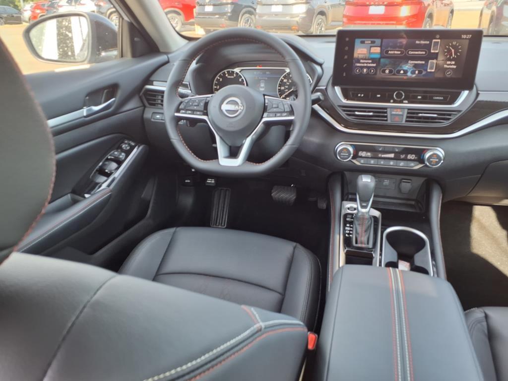 new 2025 Nissan Altima car, priced at $33,141