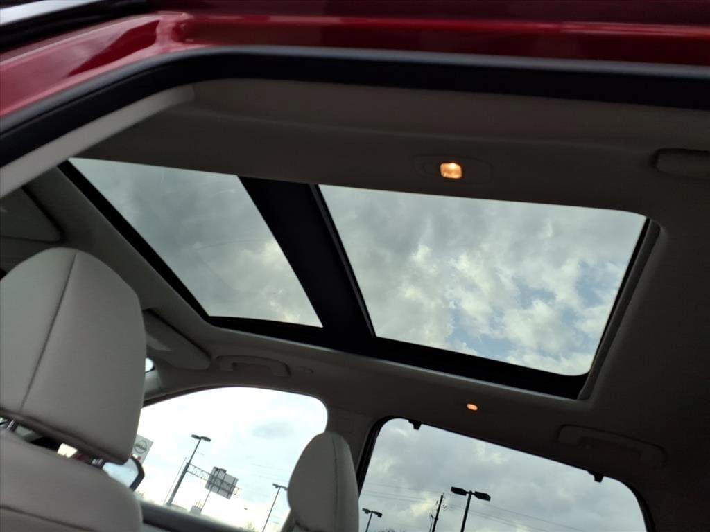 used 2022 Nissan Rogue car, priced at $25,995